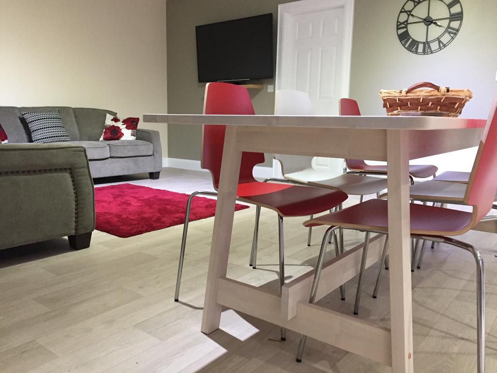 Ashbrook House Apartments Дънганън Екстериор снимка