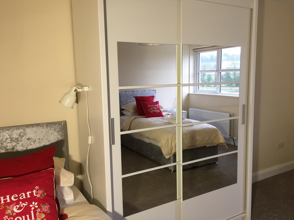 Ashbrook House Apartments Дънганън Екстериор снимка